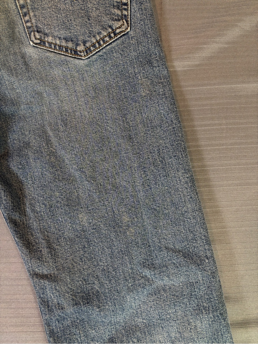 Levi’s 505 Jeans Men’s 34x30 Straight Leg Light Wash Distressed Denim - Picture 5 of 11
